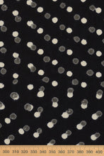 BP 1435 Double dot black