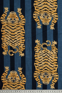 SP 1547 Tiger rug navy