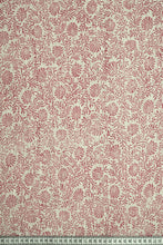 BP 1606 Daisy clock pin tuck