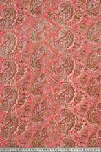 SP 1626 Peachy paisley