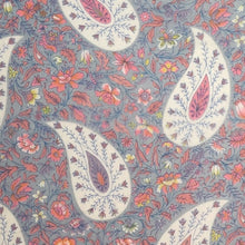 SP 1730 Paisley passion