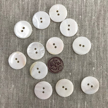 Buttons MOP 20mm (6)